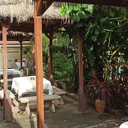 Villa Sisavad Guesthouse Vientiane Luaran gambar