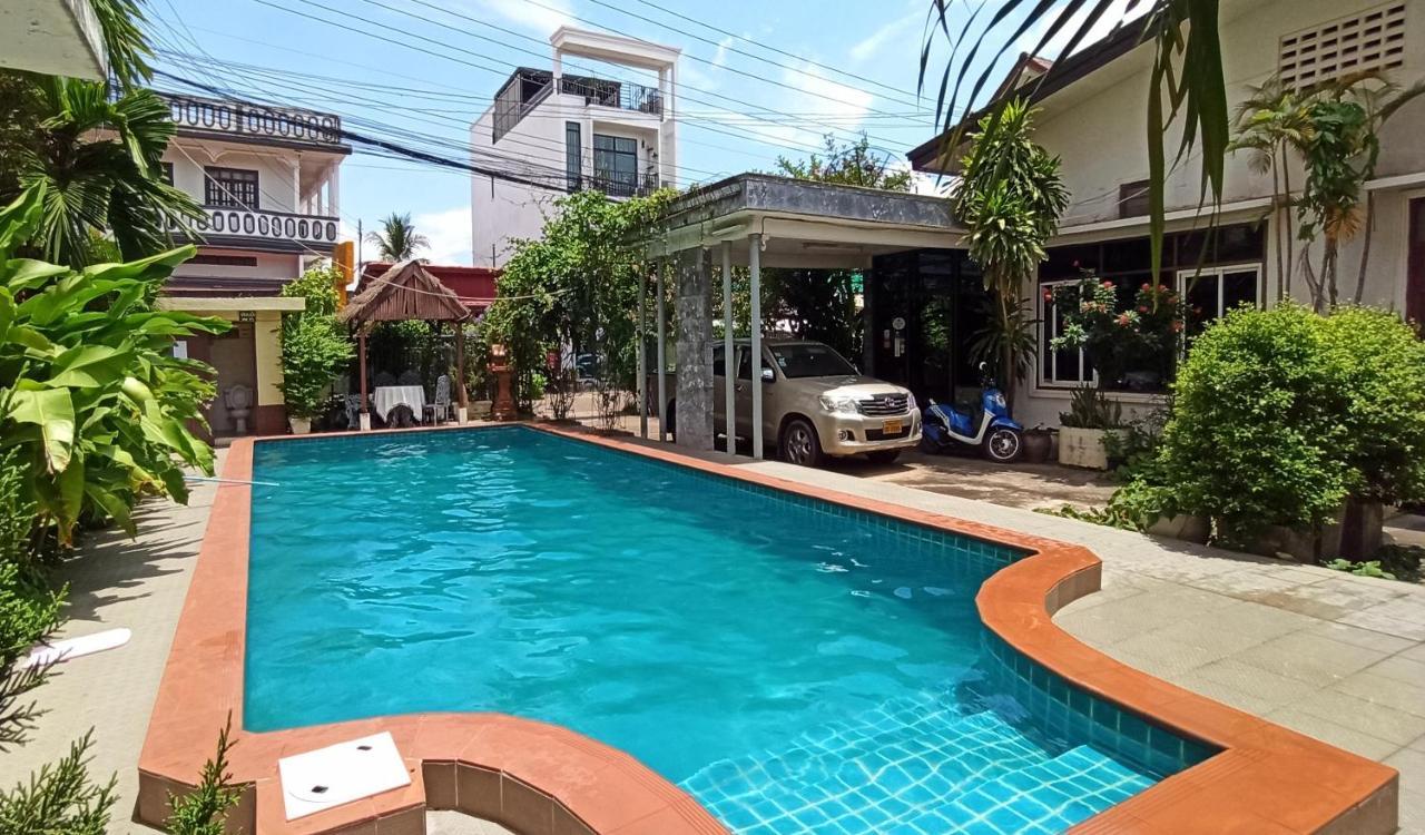 Villa Sisavad Guesthouse Vientiane Luaran gambar