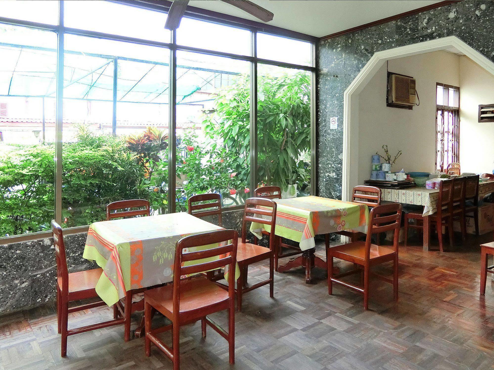 Villa Sisavad Guesthouse Vientiane Luaran gambar