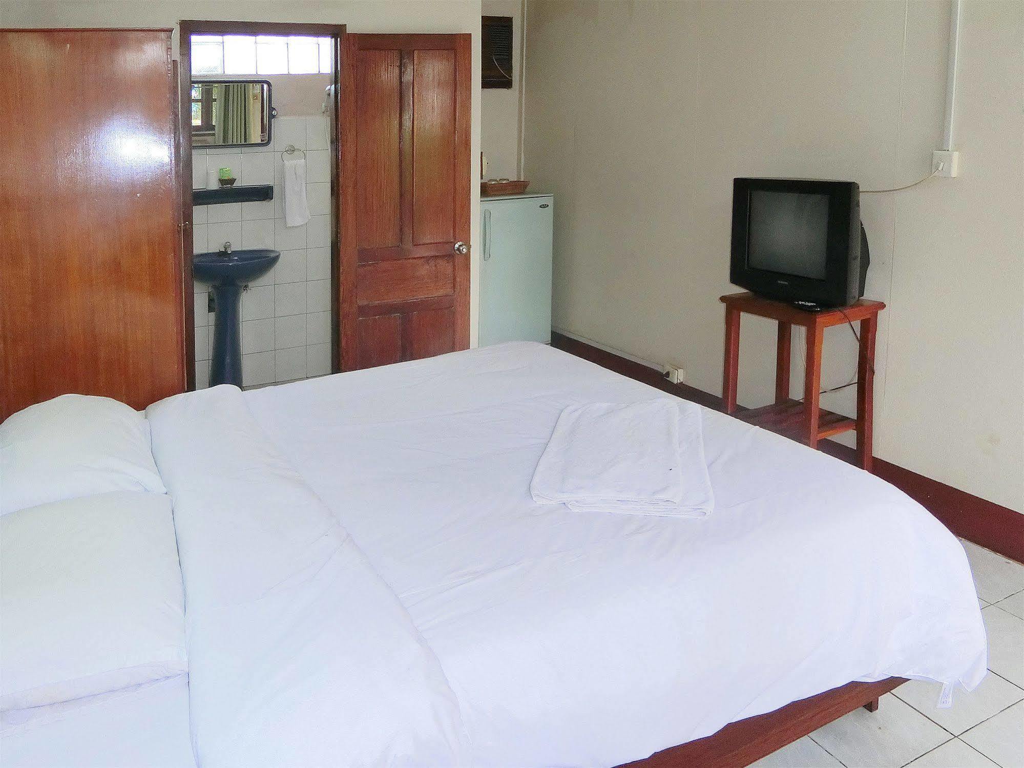 Villa Sisavad Guesthouse Vientiane Luaran gambar