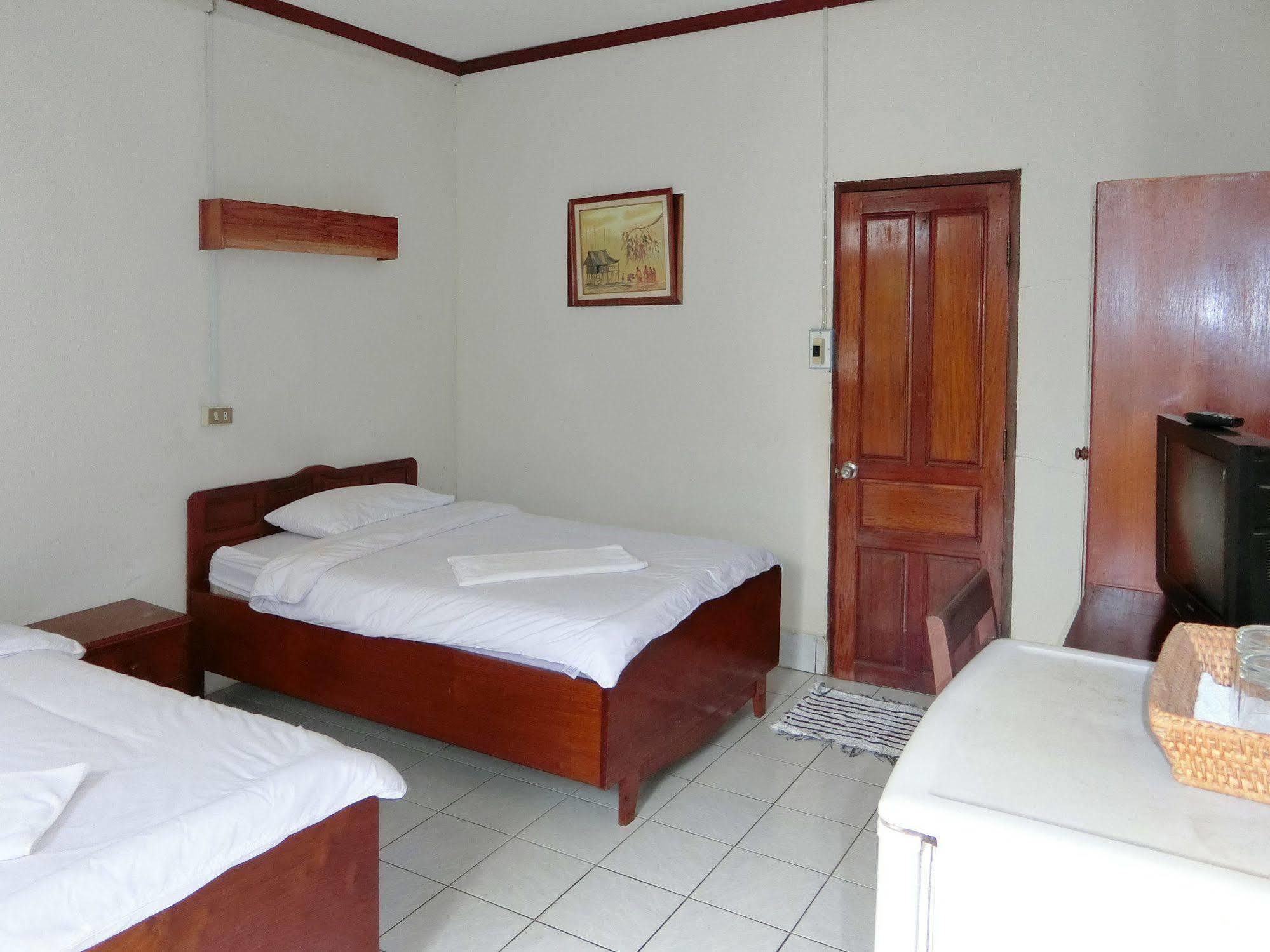 Villa Sisavad Guesthouse Vientiane Luaran gambar