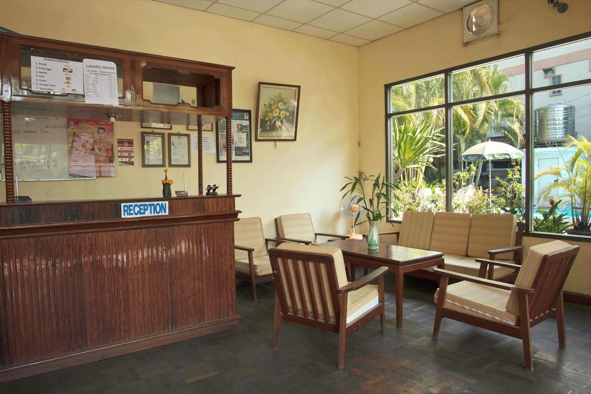 Villa Sisavad Guesthouse Vientiane Luaran gambar