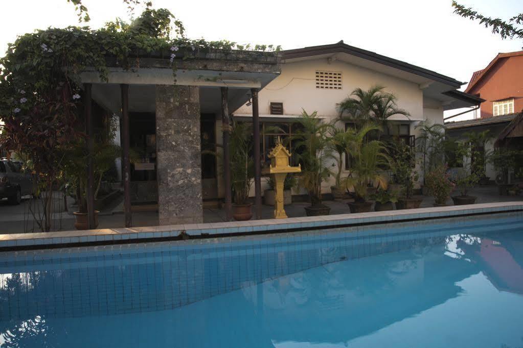 Villa Sisavad Guesthouse Vientiane Luaran gambar